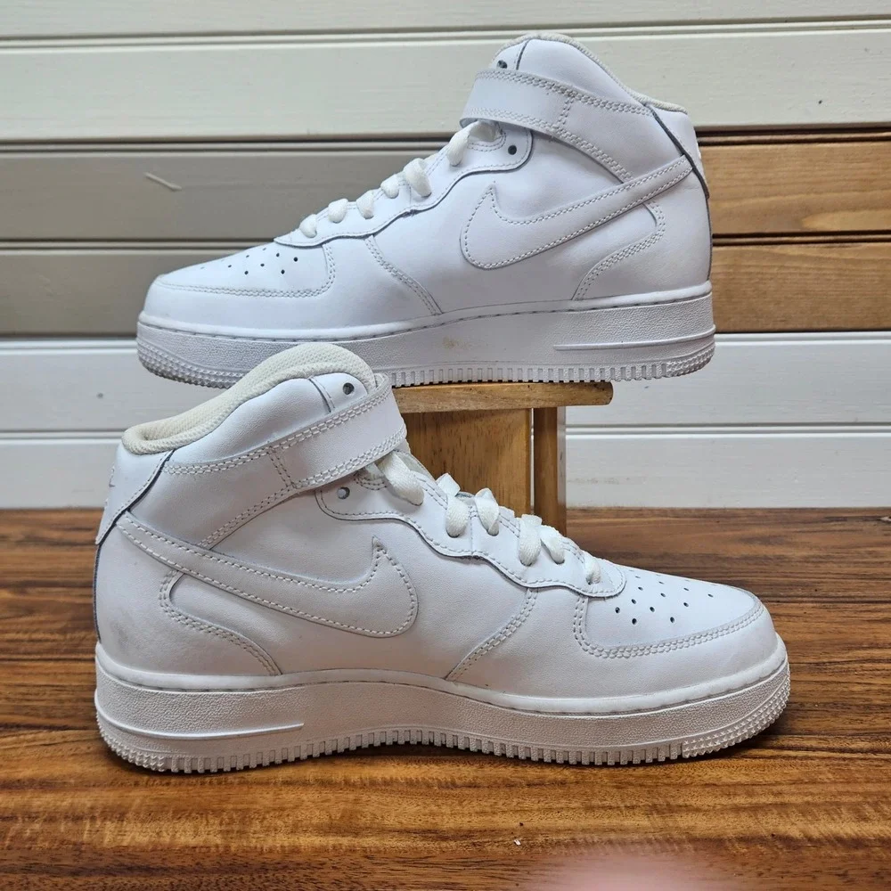 Nike Air Force 1 Mid GS Triple White Leather Sneakers 314195-113 Kids 7Y